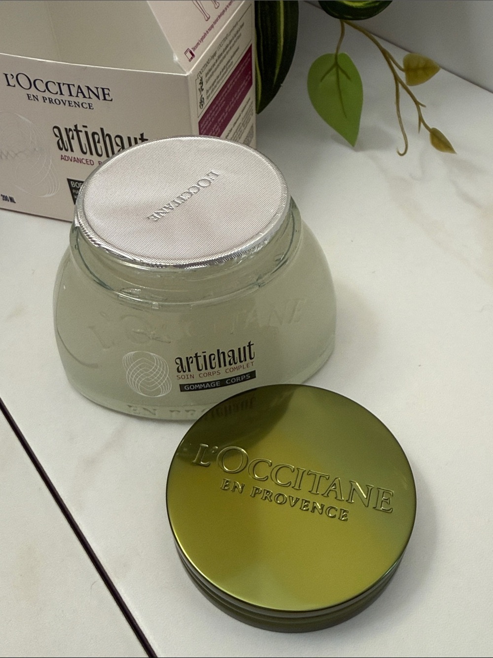 L’Occitane Artichoke Body Scrub - New & Sealed - Picture 2 of 3